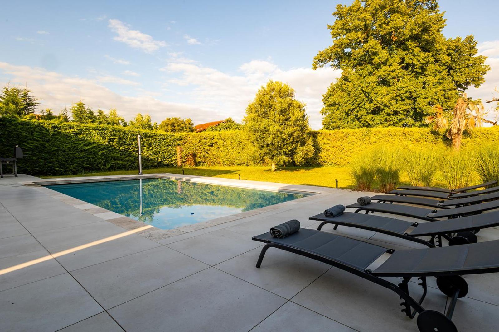 Villa Au Petit Bonheur Avec Clim - Hameau Au Calme - Piscine Chauffee - Petanque Moncrabeau Exteriér fotografie
